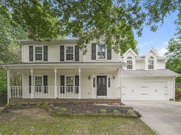 2305 Whispering Spring Dr, Matthews, NC 28105