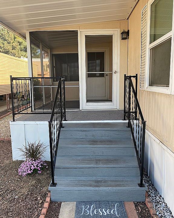 1st image of 1255 Amethyst Ave Spc 14