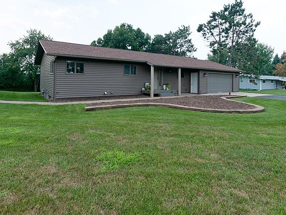 5th image of 2241 18 3/4 Avenue
