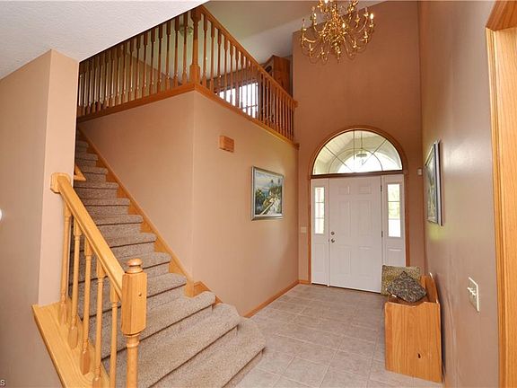 4th image of 12925 Greystone Dr