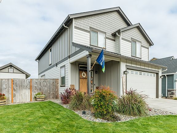 2nd image of 11200 NE 109th St