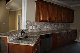 4th image of 3343 Shady Forest Dr