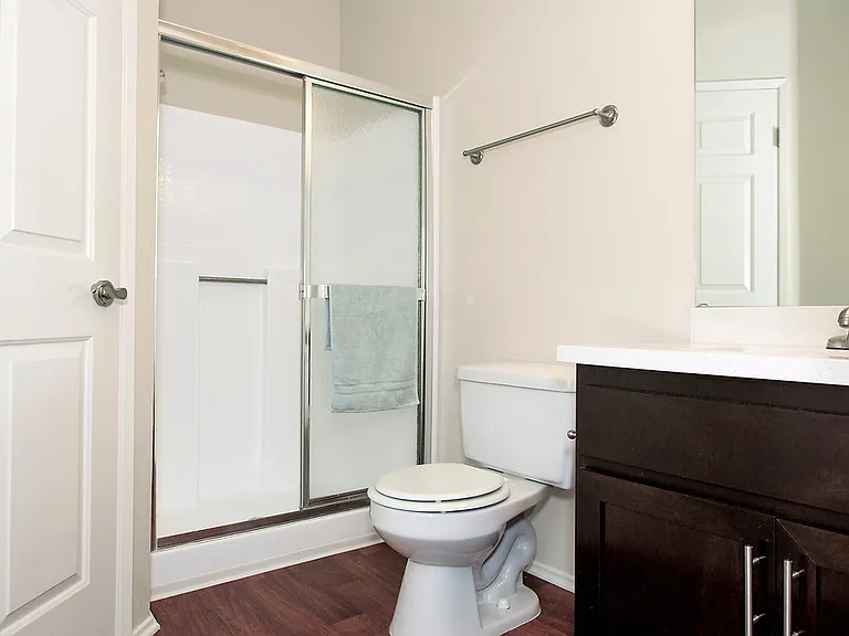 Regency at Encino — Photo 12