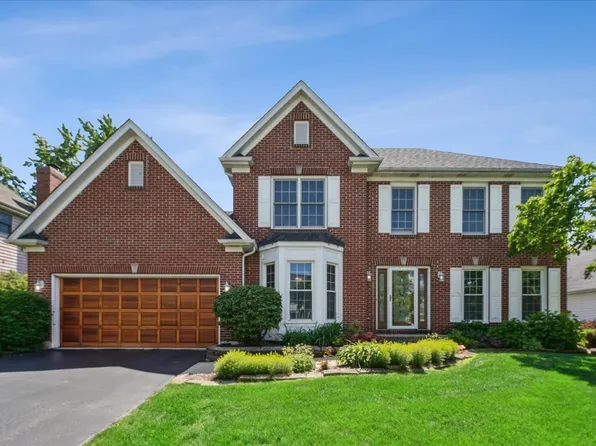 616 Meadowview Dr, West Chicago, IL 60185