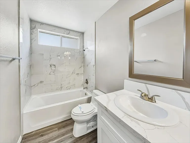 271 Jubilee Rd — Photo 4