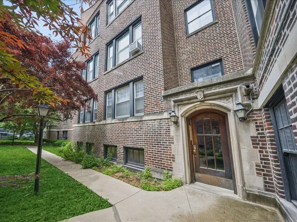 5333 S Cornell Ave APT 2, Chicago, IL 60615