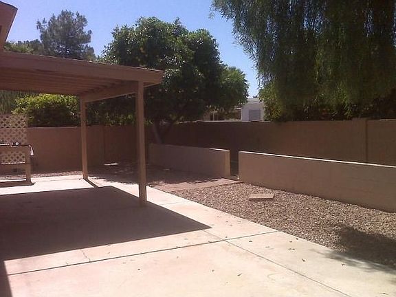 3rd image of 25456 S Glenburn Dr