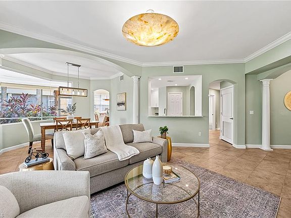 5th image of 20201 Burnside PL #103