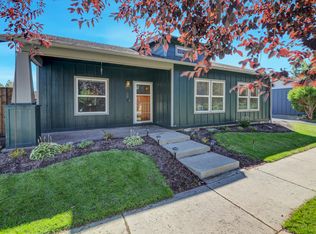61332 Woodbury Ln, Bend, OR 97702