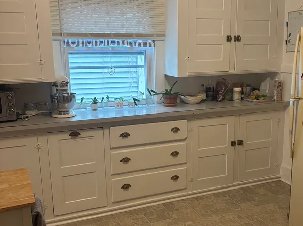 421 Schuyler St APT 1, Syracuse, NY 13204