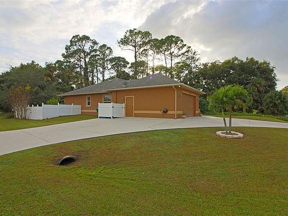 4th image of 13585 Jaeger Ave