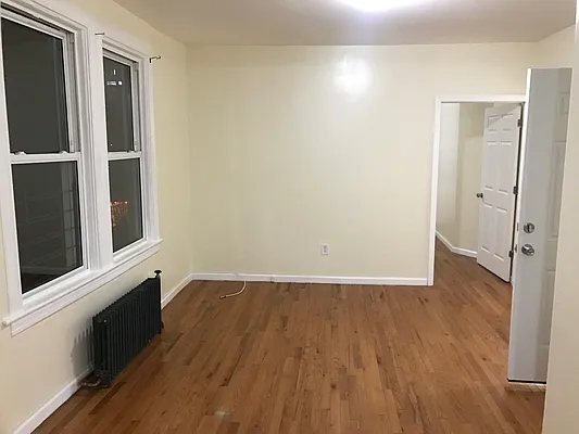 Rented by PMG Real Estate  | media 6