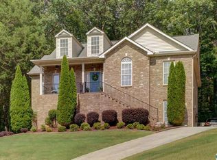 121 Burwell Cove Dr, Harvest, AL 35749
