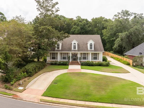 303 South Dr, Fairhope, AL 36532