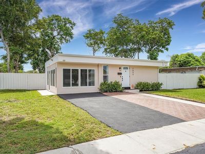 7802 NW 75th Ave, Tamarac, FL, 33321