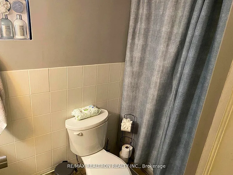 14 Danesbury Ave — Photo 4