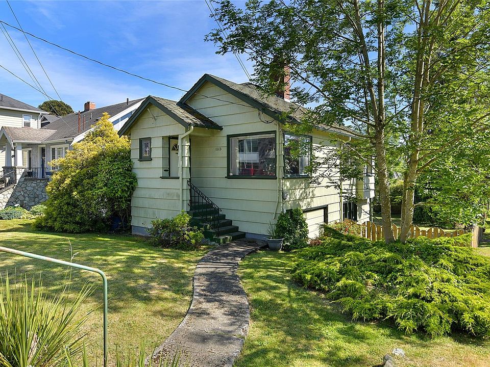 1st image of 1113 Esquimalt Rd