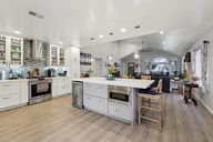 Donax Ave-0206-014.jpg