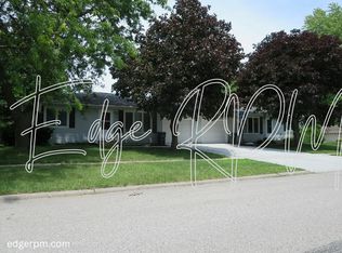 2714 Prescotts Dr, Waterloo, IA 50701