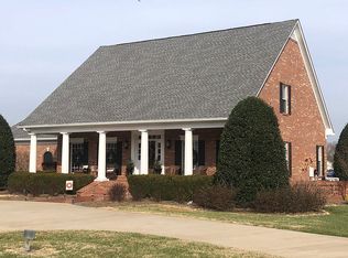 110 Fairway View Dr, Shelbyville, TN 37160