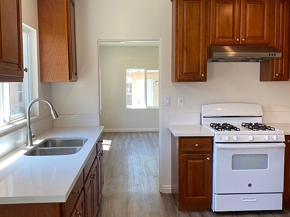 5th image of 229 W Palm Ave APT A