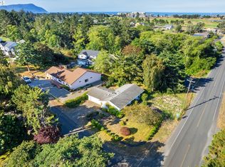 1688 Fifer Heights Rd, Gearhart, OR 97138