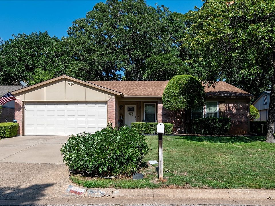 1st image of 4721 Crest Dr