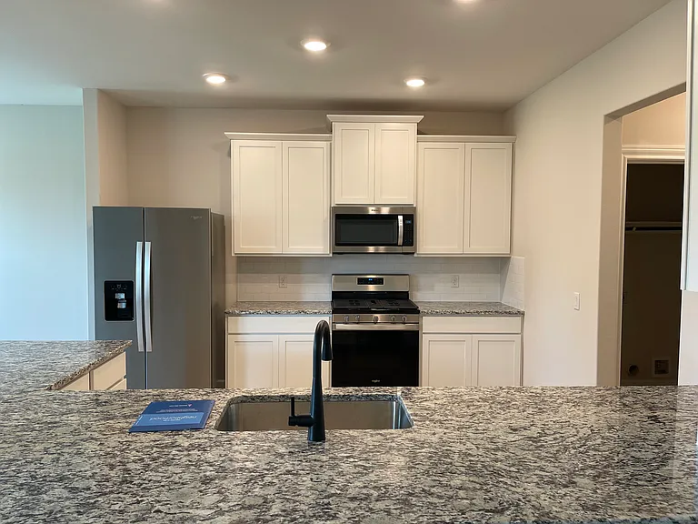 1411 Windermere Way — Photo 10