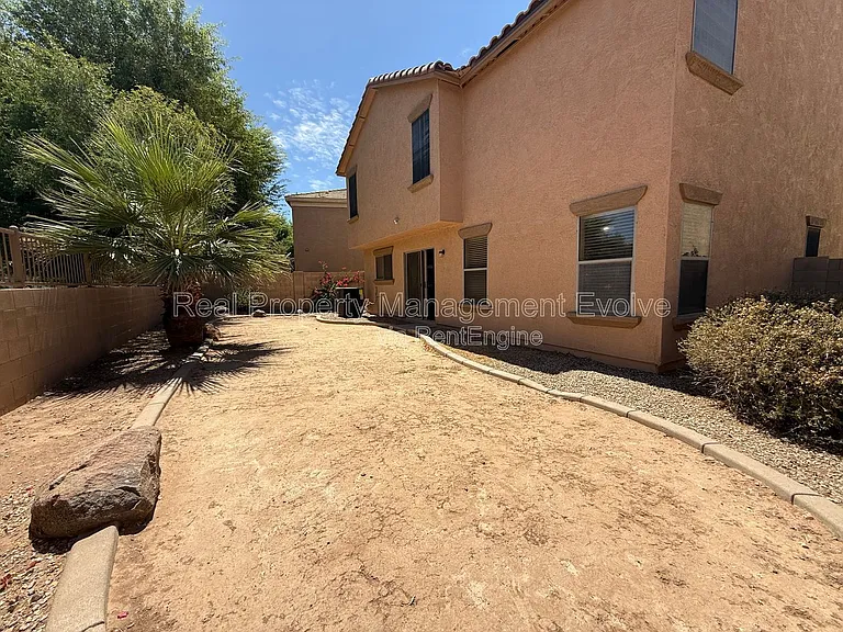 8145 W Palo Verde Ave — Photo 31