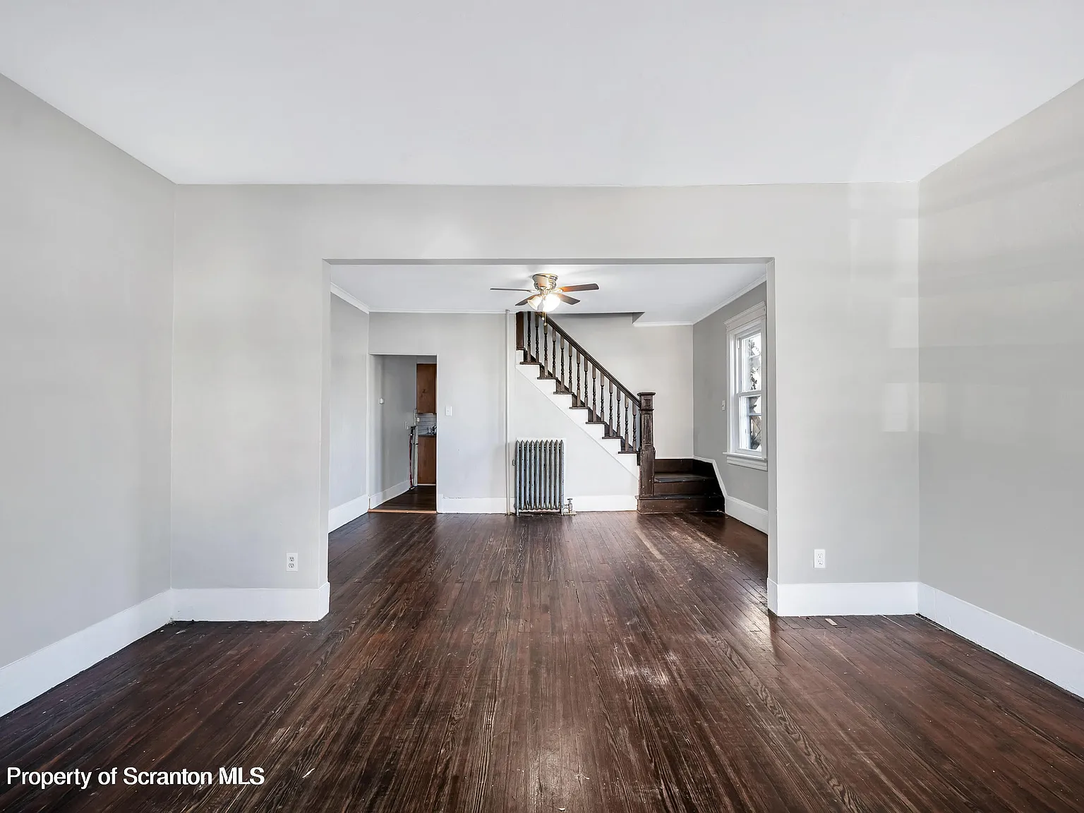 3 bed, 1.0 bath, 1543 sqft, $1,350 — Photo 4
