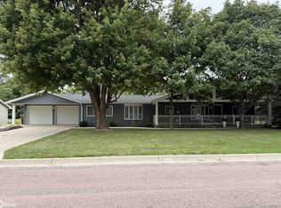 503 Dakota St, Glidden, IA 51443