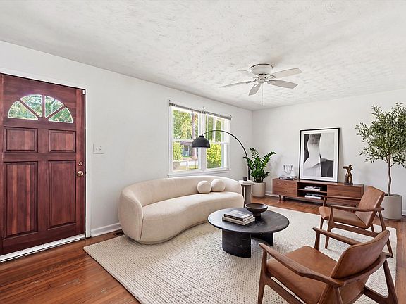 4th image of 3455 Cynthia Dr