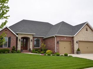 3207 W Rivulet Pass, Springfield, MO 65810