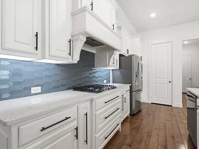 7849 Piedmont Ave — Photo 3