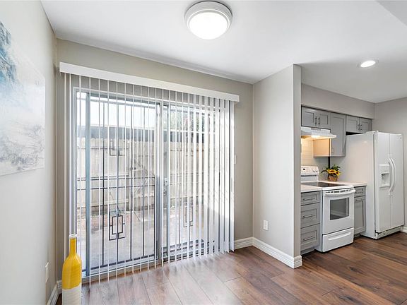 5th image of 6111 Beverly Hill St #62