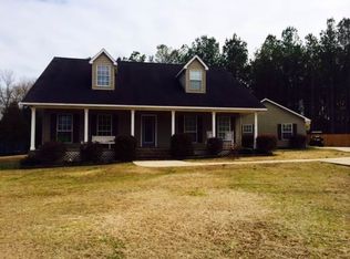 104 14th Ave SW, Reform, AL 35481