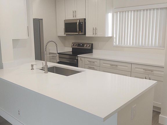 3rd image of 140 NW 70th St #2040