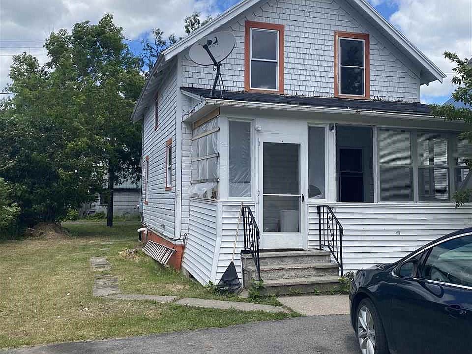 2nd image of 581 Sissonville Rd
