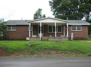 405 England St, Cowan, TN 37318