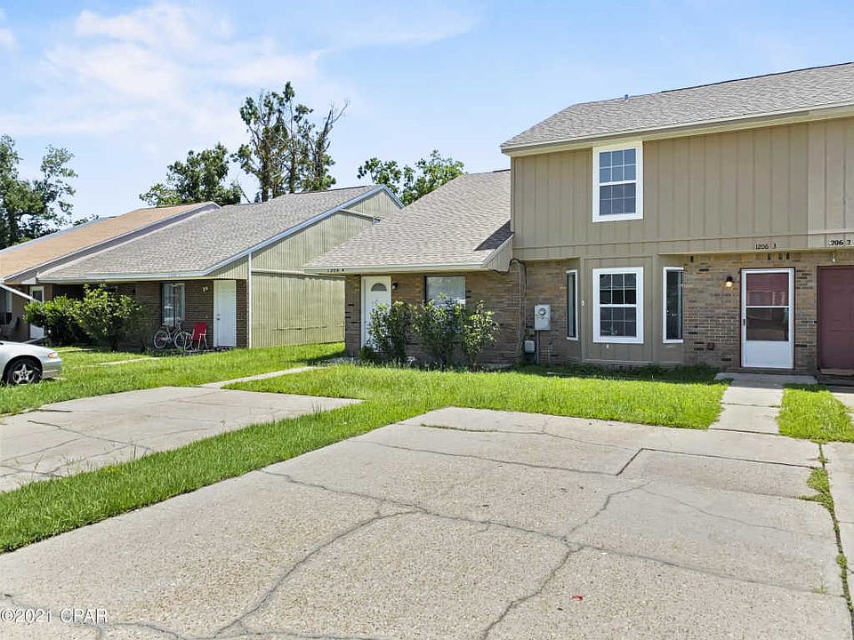 1st image of 1206 Stephen Dr APT 3