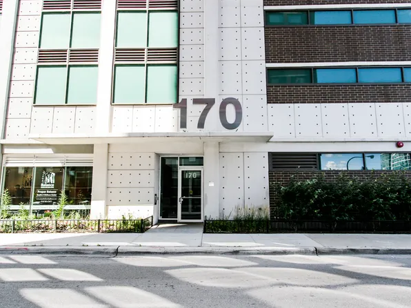 170 W Polk St APT 802, Chicago, IL 60605