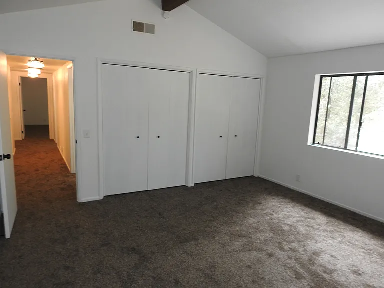 5041 Pine Ridge Ave — Photo 52