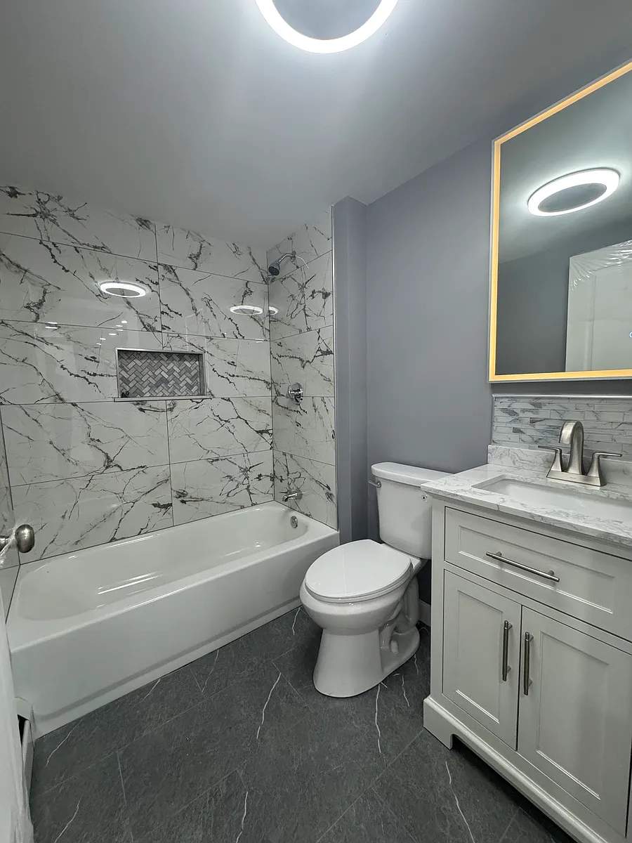 Building Photo - 49 Grand View St #1