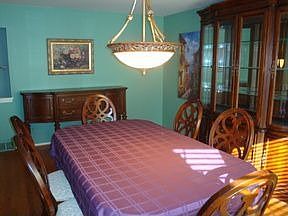 5th image of 16915 Canterbury St