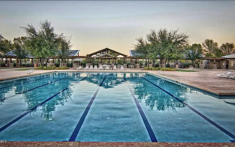 4167 E Woodside Ct — Photo 33