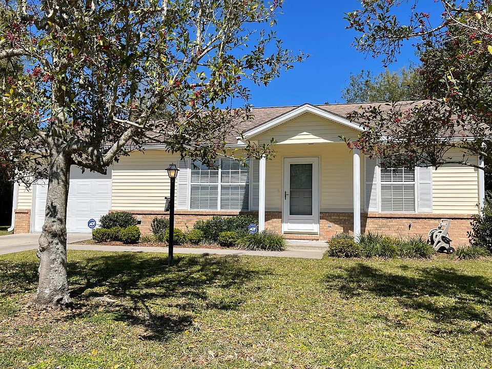 1st image of 345 SW Rosewood Cir