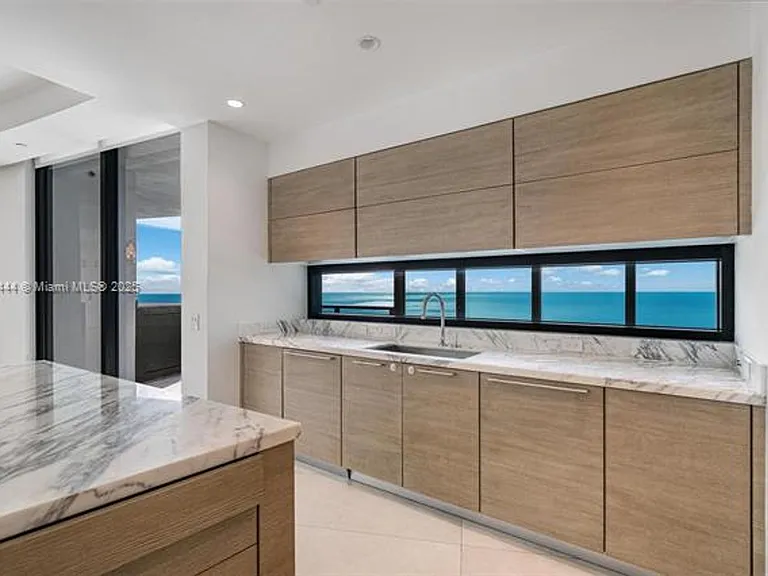 18555 Collins Ave #5001 — Photo 8