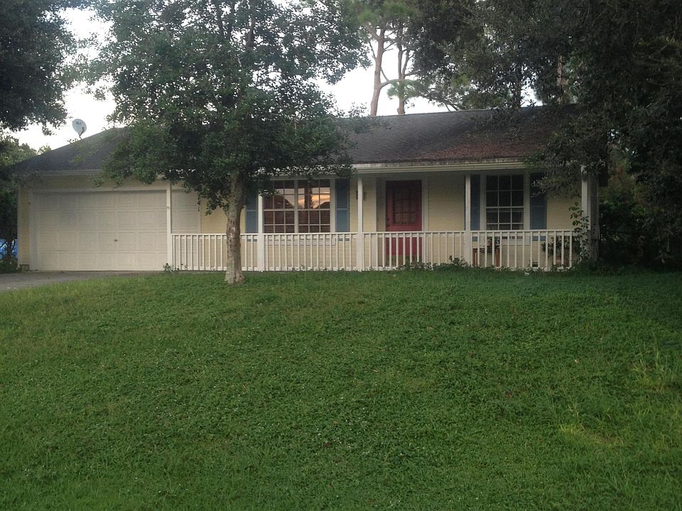 1st image of 741 NW Sharpe Street