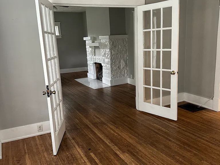1605 Villa Pl — Photo 18