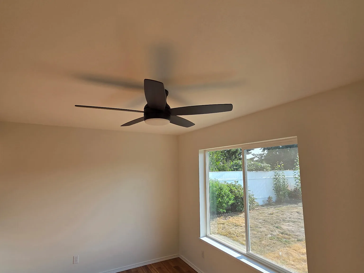 3 bed, 1516 sqft, $2,955 — Photo 3